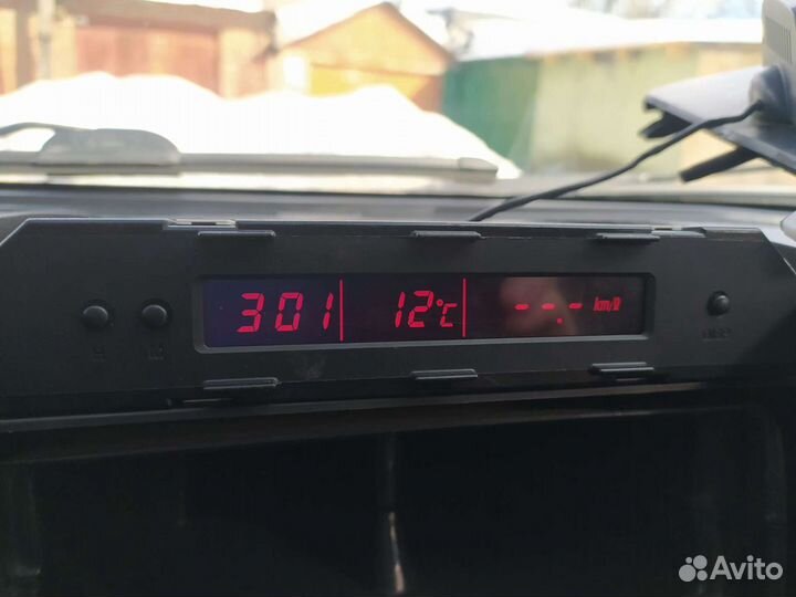 Дисплей часы Suzuki grand vitara