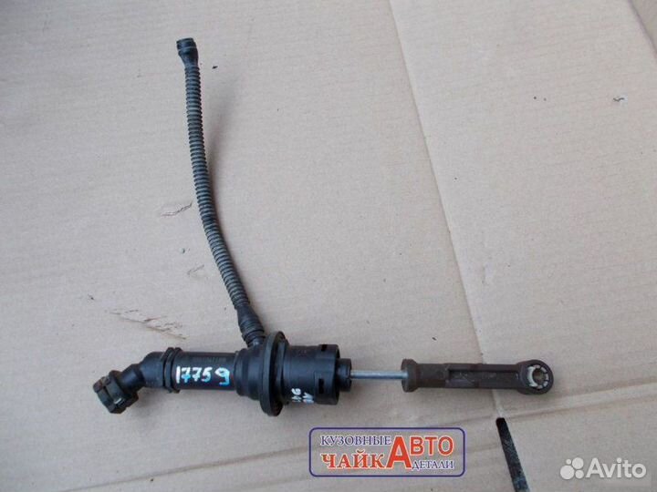 Цилиндр сцепления главный Renault Logan 2