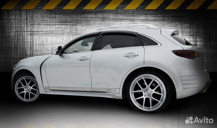 Крылья пластиковые Infiniti FX / QX