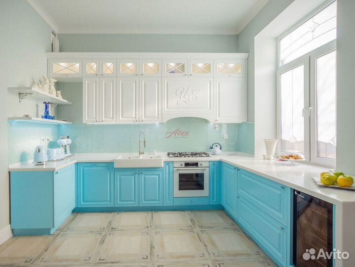 Кухня. Любые цвета и размеры