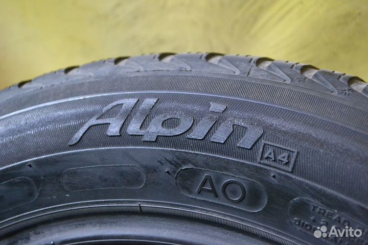 Michelin Alpin A4 185/60 R15