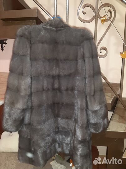 Продам шубу норковую 42размер