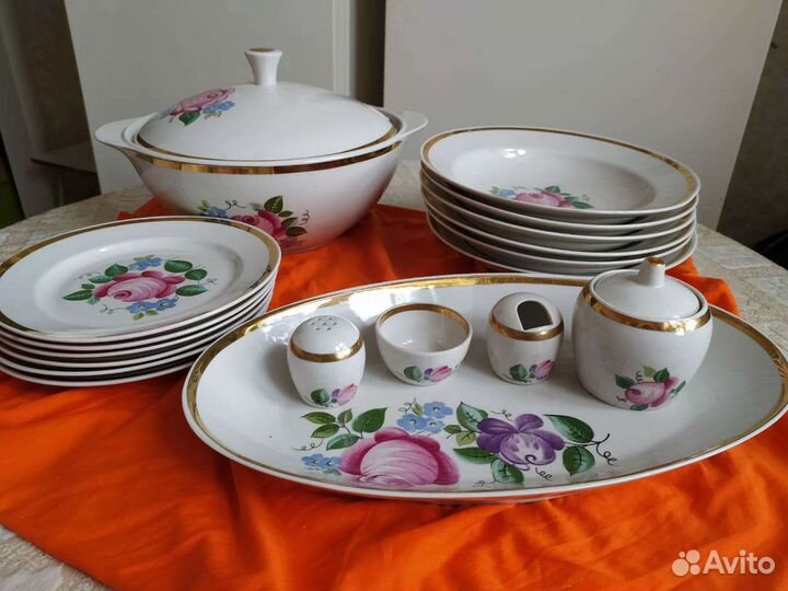 Сервиз столовый