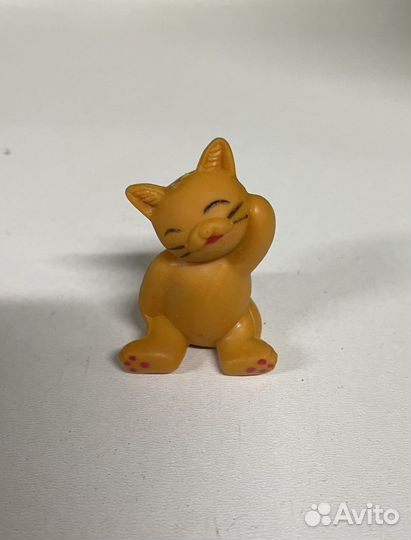 Киндер яйцо с игрушкой