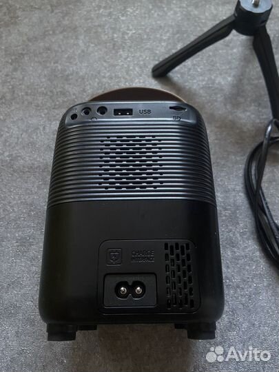 Проектор Umiio A008