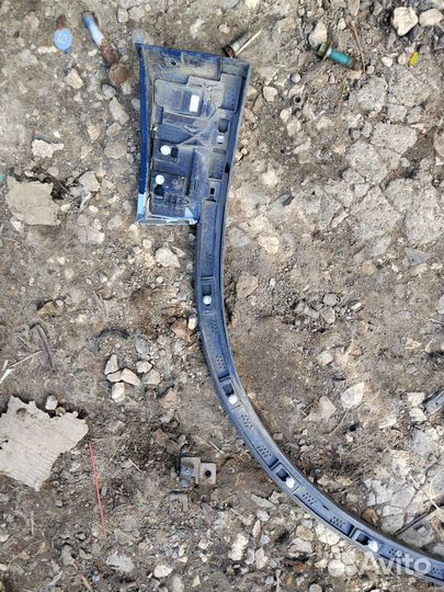 Расширитель крыла передний Volkswagen Touareg 3