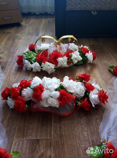 Свадебное украшение для автомобиля