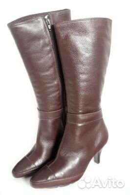 Новые кожаные сапоги