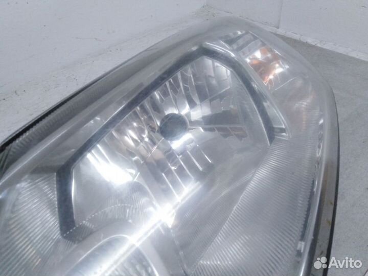 Блок фара левая