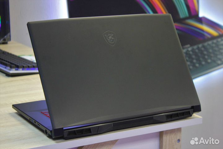 Игровой MSI 17.3