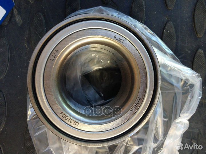 Подшипник ступицы колеса перед 76*42*39 IJ1