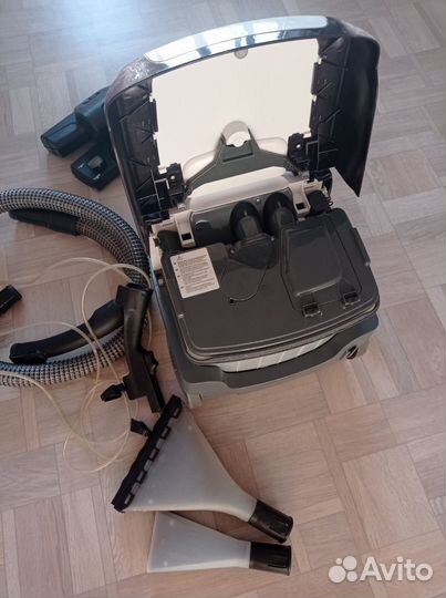 Моющий пылесос Bosch