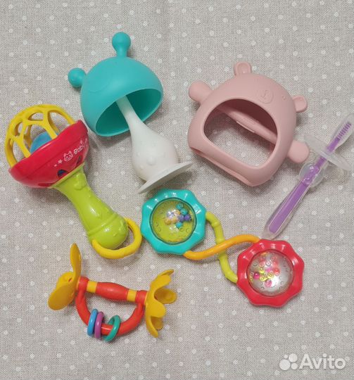 Погремушки, грызунки Roxi-kids, pigeon и др