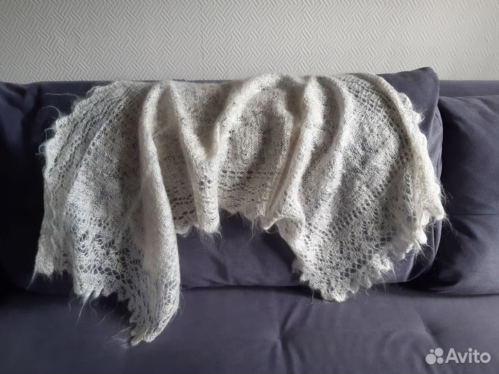 Палантин из козьего пуха 