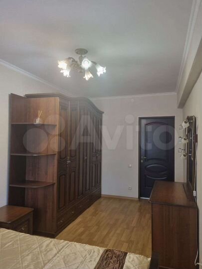 4-к. квартира, 77,5 м², 2/5 эт.