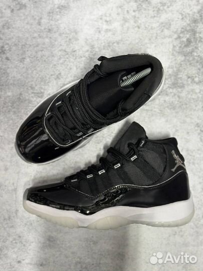 Nike Air Jordan 11 Retro