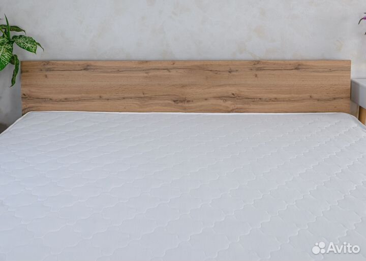 Кровать с матрасом 200 на 200 Парма