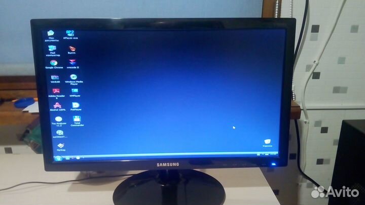 Монитор Samsung s19d300ny