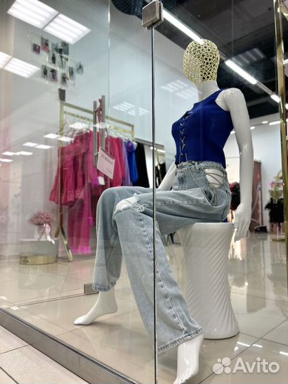 Готовый бизнес шоурум магазин женской одежды