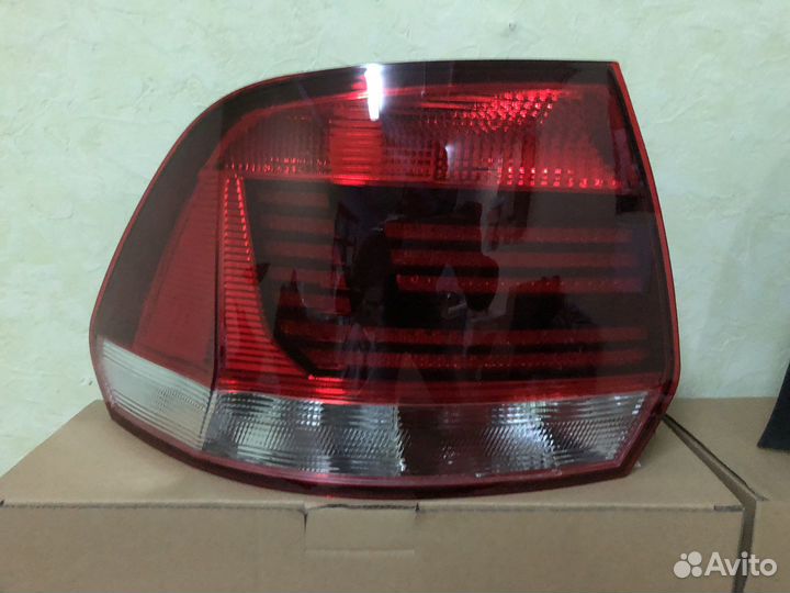 Фонарь Поло с 15 года левый правый аналог