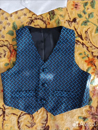 Брюки, рубашка, жилет, бабочка 18мес