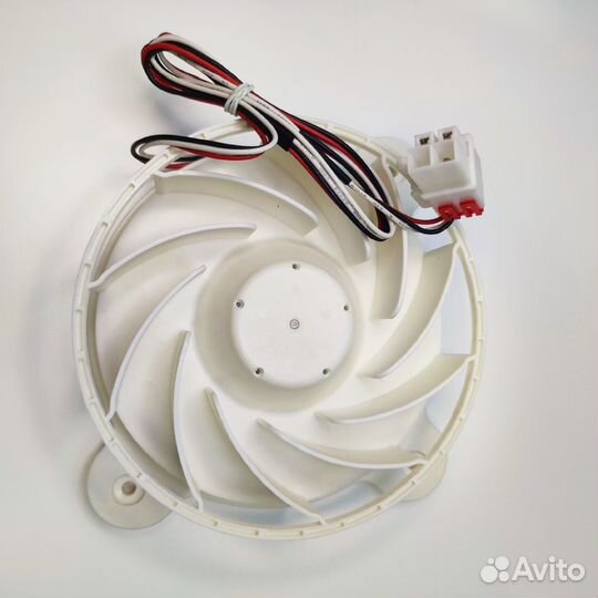 Мотор вентилятора DA31-00334C холодильника Samsung