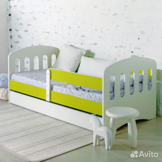 Кроватка детская