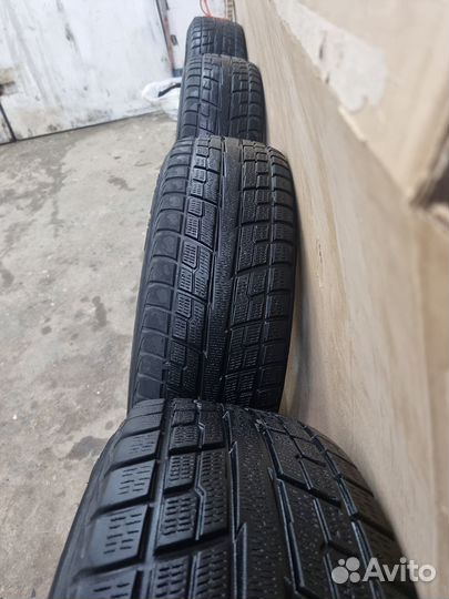 Yokohama Geolandar I/T-S G073 215/65 R16 98Q