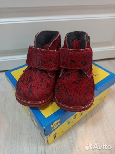 Ботинки для девочки