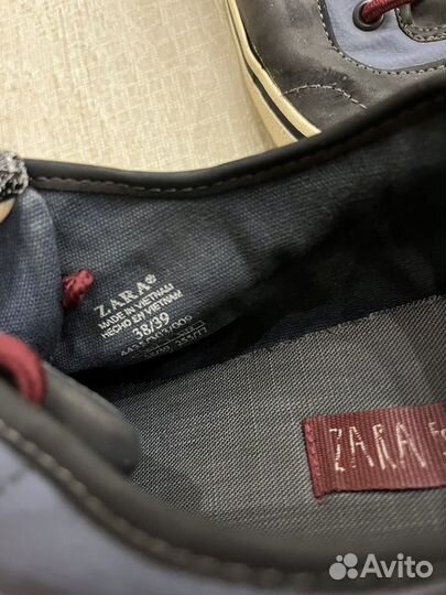 Кроссовки zara