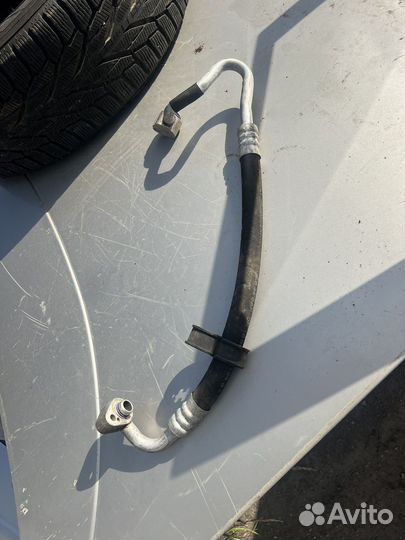 Трубка кондиционера VW Passat B5+ 3B0260704J