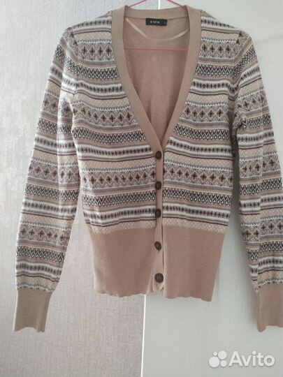 Пуловер женский 44-46