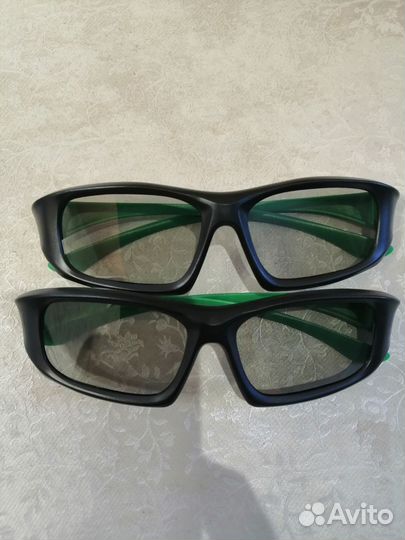 Очки для просмотра 3D фильмов