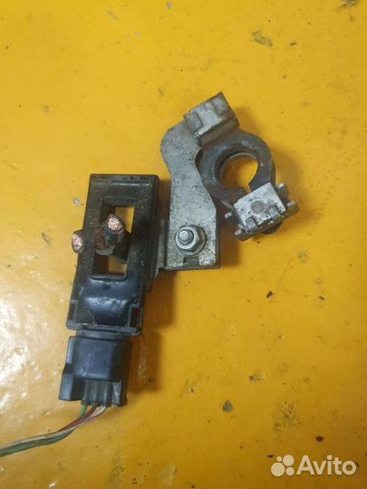 Датчик аккумулятора ZY55-18-8A1 mazda мазда