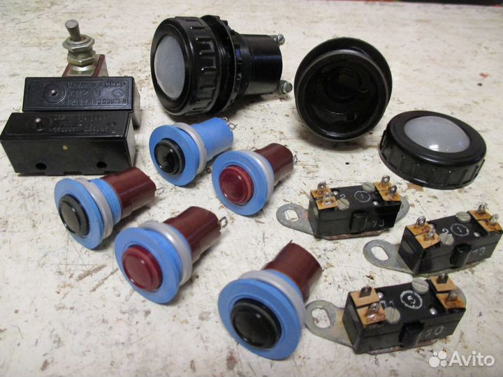 Тумблеры, выключатели,кнопки, магн. пускатели и др