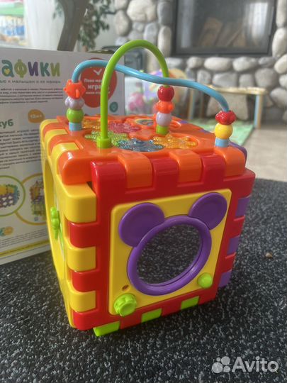 Развивающий музыкальный кубик