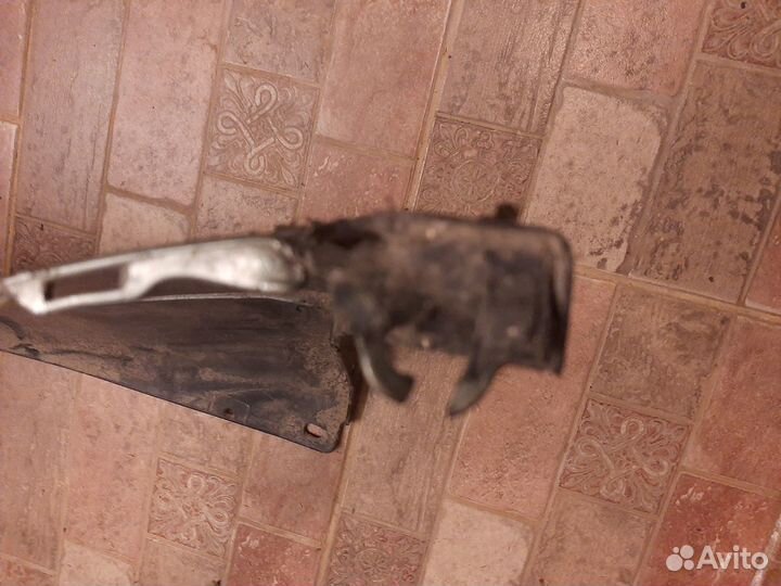 Бампер задний для субаро трибека В 9 2005года и но