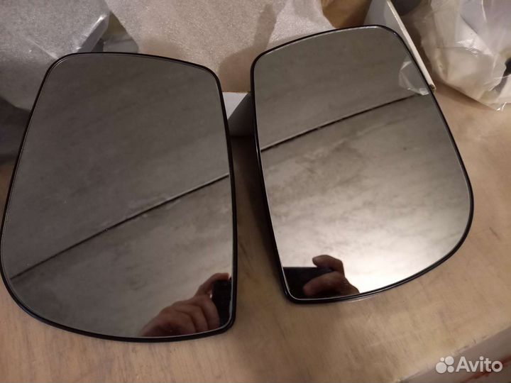 Зеркала заднего вида левое и правое ваз калина
