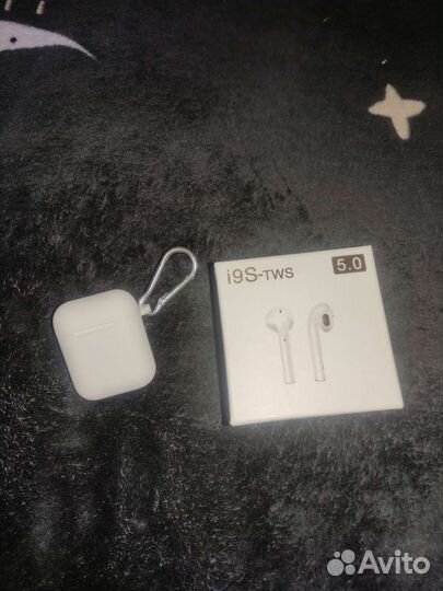 Беспроводные наушники