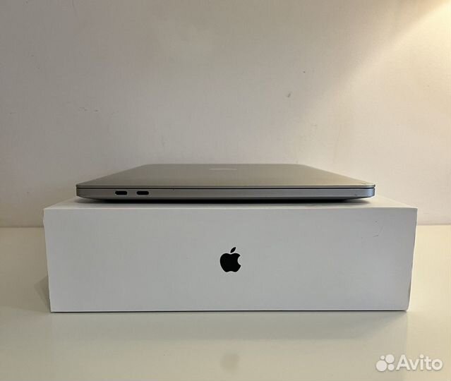 MacBook Pro 13 (2020 i5/8/256)