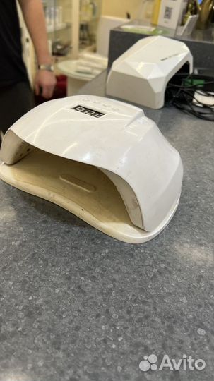 Лампа для маникюра и педикюра