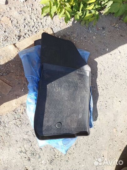 Автомобильные коврики