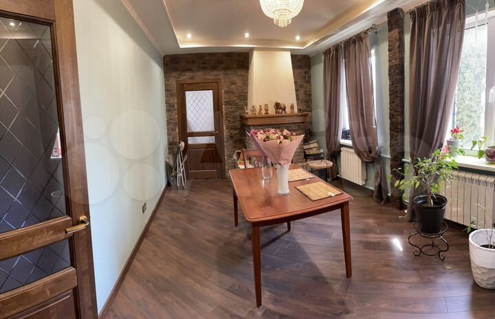 Дом 139 м² на участке 16,5 сот.