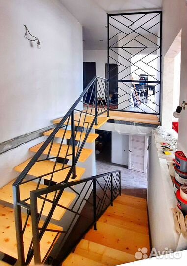 Ограждение Лестницы Хайтек Лофт