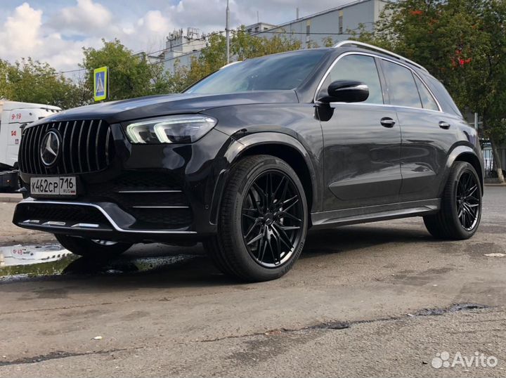 В наличии кованые диски GT R21 на Mercedes G-класс