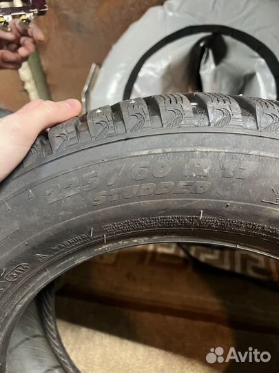 Резина michlen 225/60 R17 зима