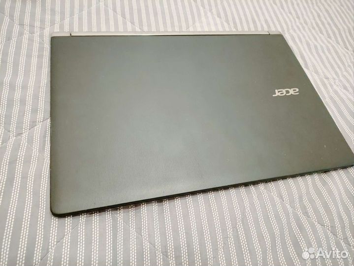 Игровой ноутбук Acer 17.3 дюйма