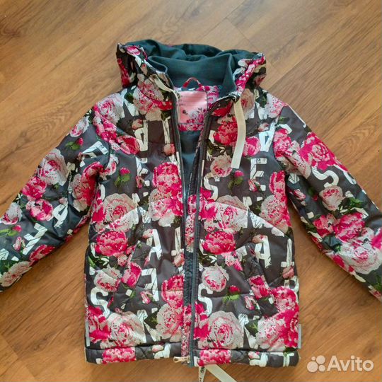 Куртка демисезонная для девочки
