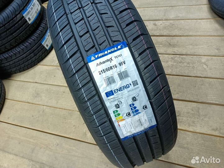 Triangle AdvanteX TC101 215/60 R16 99V