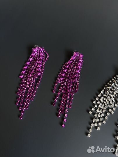Серьги в стиле Valentino